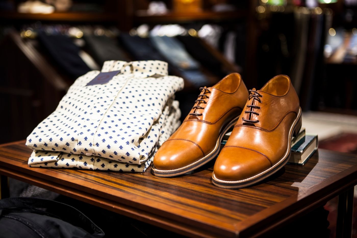 Men's leather dress shoes